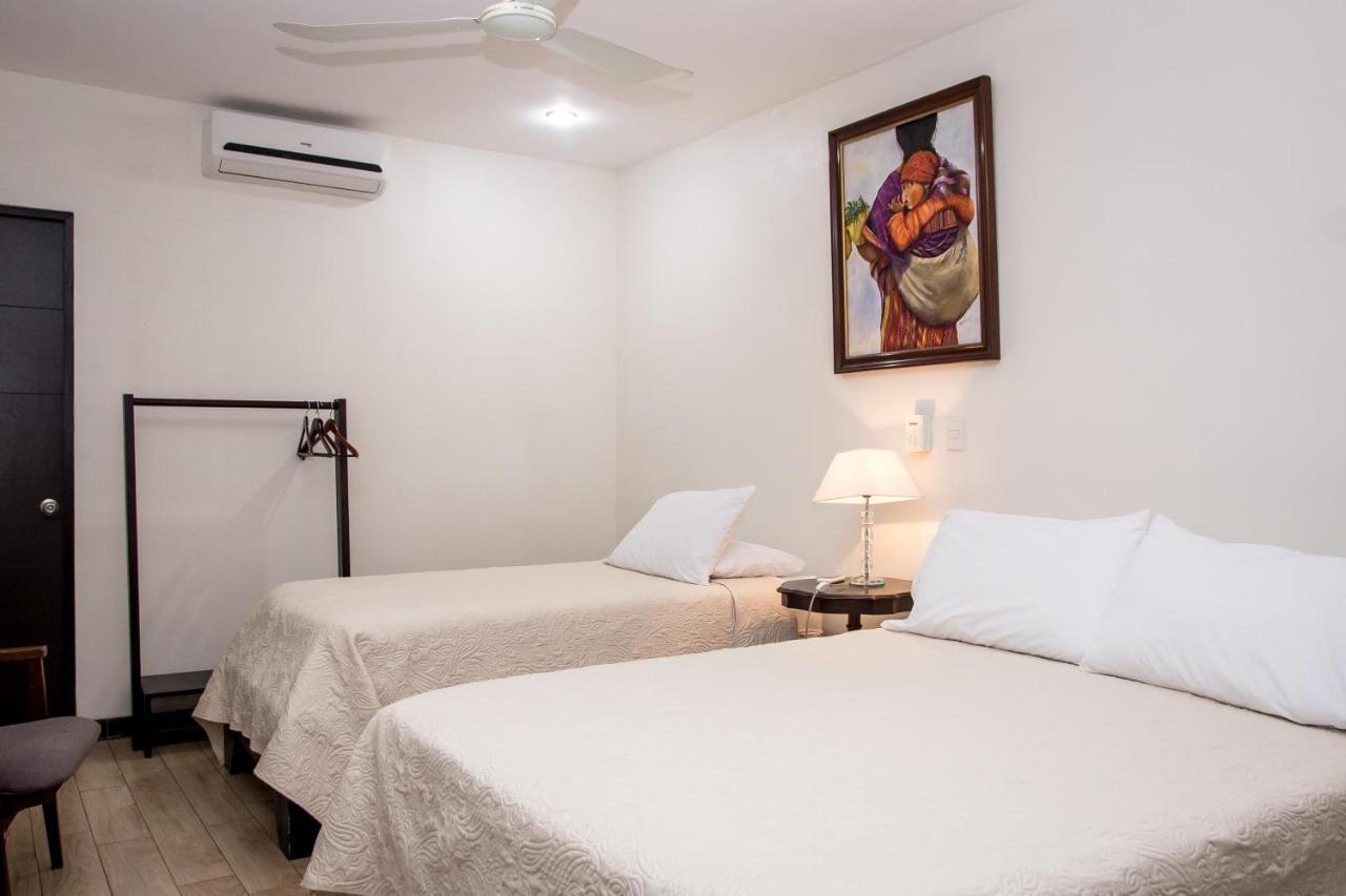 Casa Maria Aeropuerto B&B Rio Segundo Luaran gambar