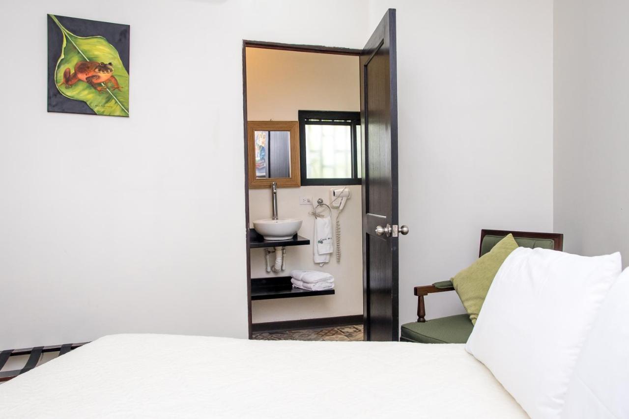 Casa Maria Aeropuerto B&B Rio Segundo Luaran gambar