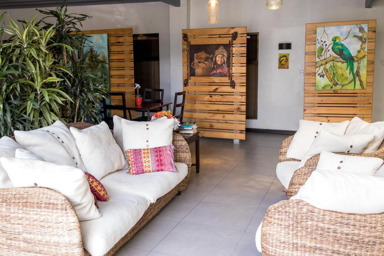 Casa Maria Aeropuerto B&B Rio Segundo Luaran gambar