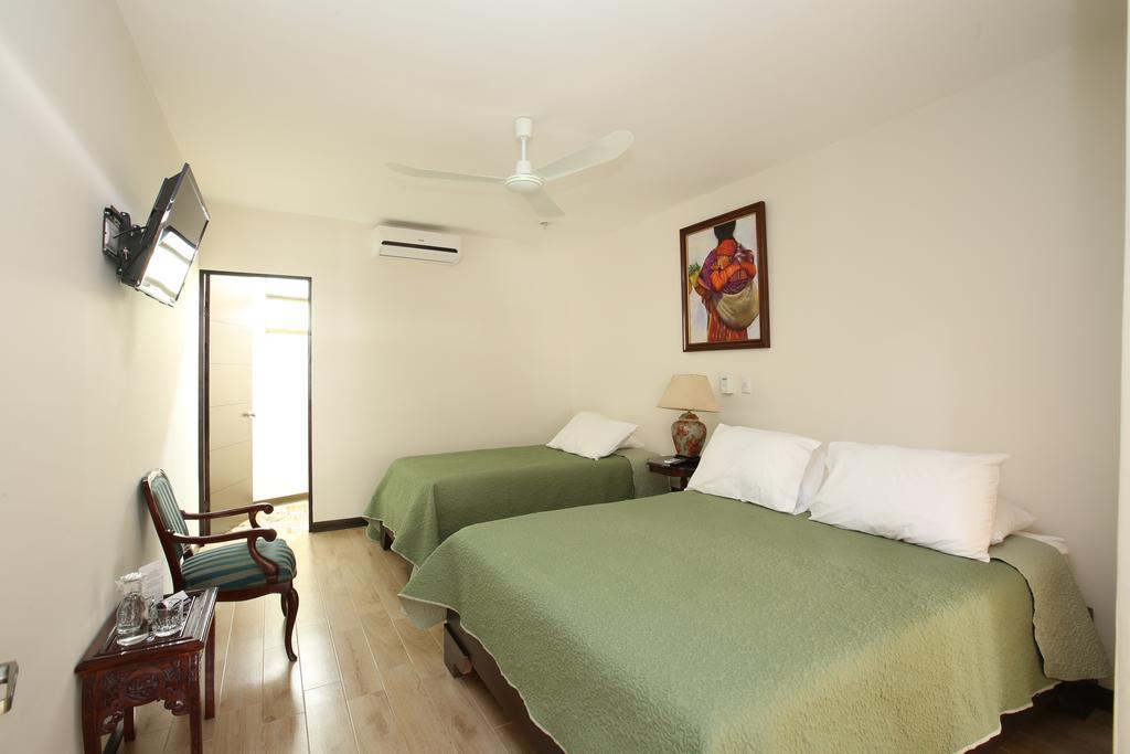 Casa Maria Aeropuerto B&B Rio Segundo Luaran gambar